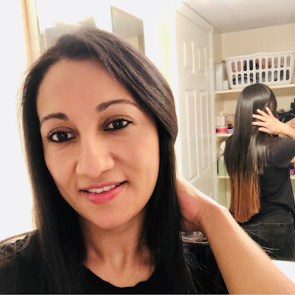 Meet your Posher, Carla